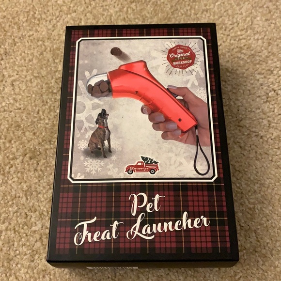 Other - NIB Pet Treat Launcher 🎉 **Host Pick** 🎉